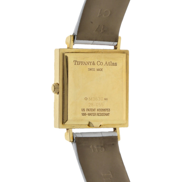 Reloj Tiffany & Co. para dama modelo Atlas caja en oro amarillo 18 kilates.