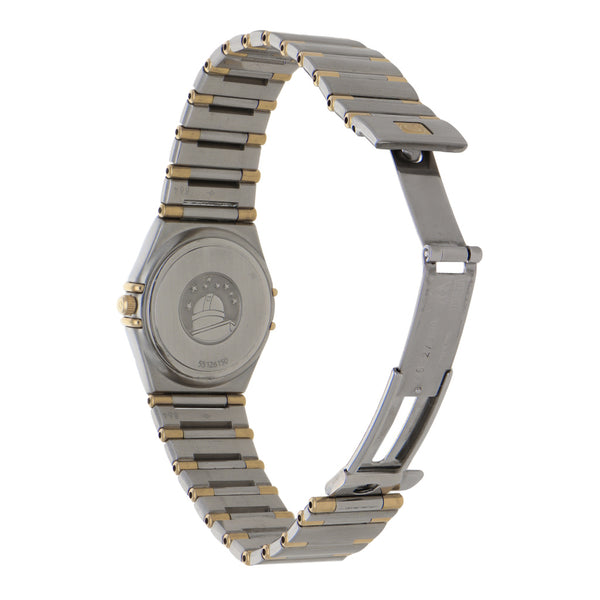 Reloj Omega para dama modelo Constellation vistas oro amarillo 18 kilates.