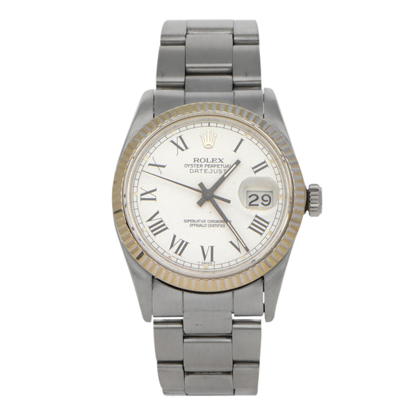 Reloj Rolex para caballero modelo Oyster Perpetual DateJust bisel en oro blanco 18 kilates.