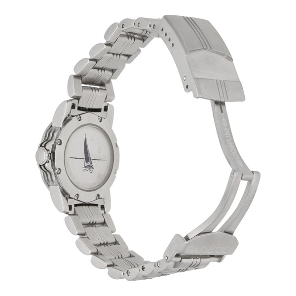 Reloj Corum para dama modelo Admiral´s Cup.